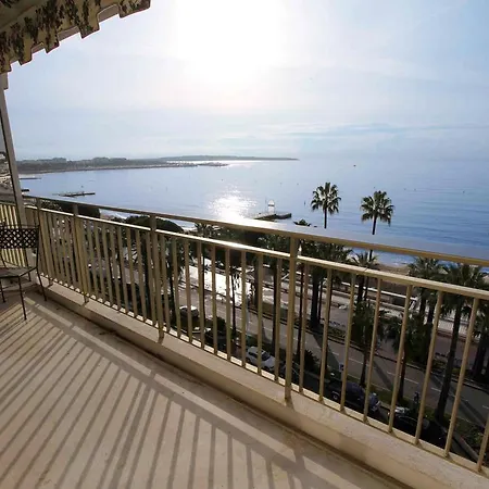 Croisette Vue Mer Apartment Cannes